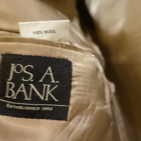 BY JOS A BANK  SIZE 42 S - Picture 5 of 5